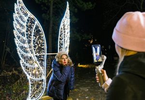 Winter Dreams: תערוכת פסלי האור הגדולה בעולם
